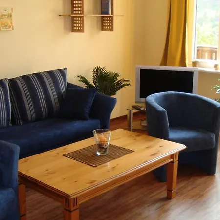 Alkener Apartment *